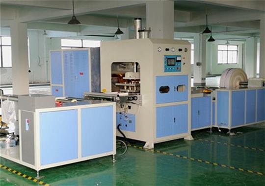 PVC高頻熱合機功率齊全,廠家價格優(yōu)惠